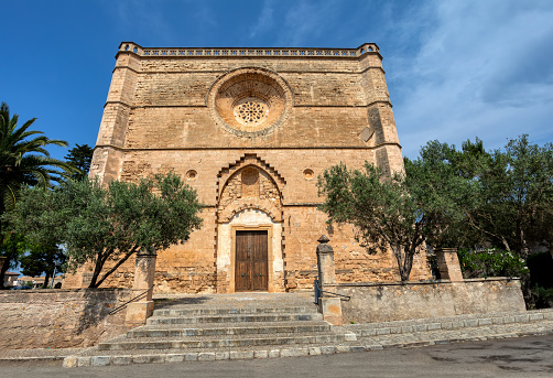 Old historic church of Sant Pere (Parroquia de Sant Pere), one of the biggest churches of Mallorca is located in the small villige of Petra. Mallorca. Balearic Islands Spain.