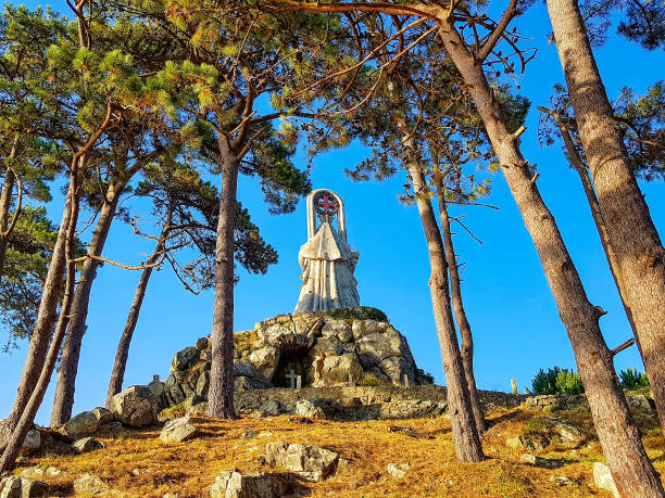istock The Virgin of the Rock 1502801904