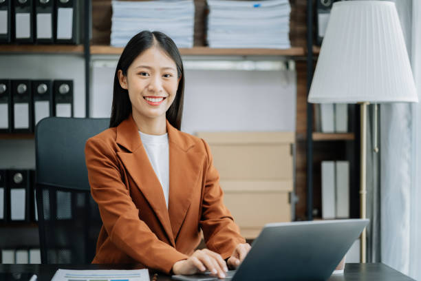 istock Businesswoman analyzing business enterprise data management, business analytics with charts, Marketing, Financial, Analyst, Business growth chart. 1502838209