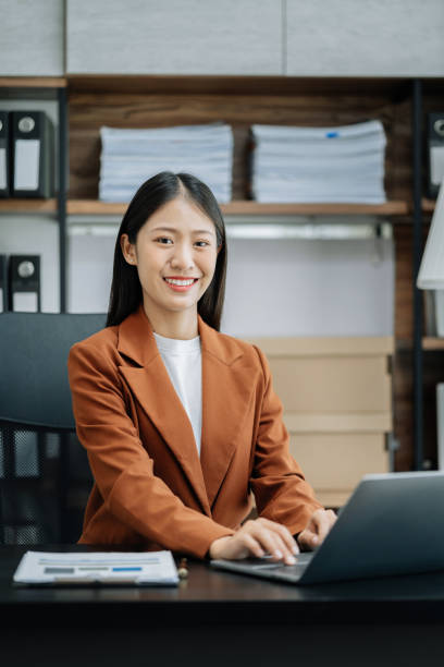 istock Businesswoman analyzing business enterprise data management, business analytics with charts, Marketing, Financial, Analyst, Business growth chart. 1502838211