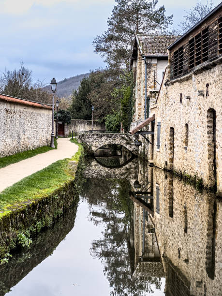 istock Hidden Gem of France: Exploring the Picturesque Streets of Chevreuse 1502854329