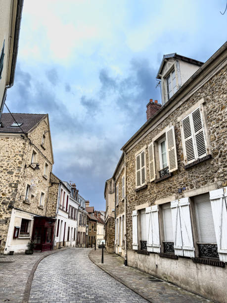 istock Hidden Gem of France: Exploring the Picturesque Streets of Chevreuse 1502854332