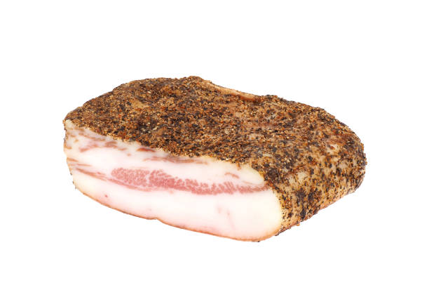 guanciale, carrillera de cerdo curada en seco aislada sobre fondo blanco - cheek lard fotografías e imágenes de stock