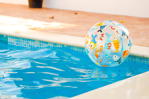 plastic balls to play in the pool in summer