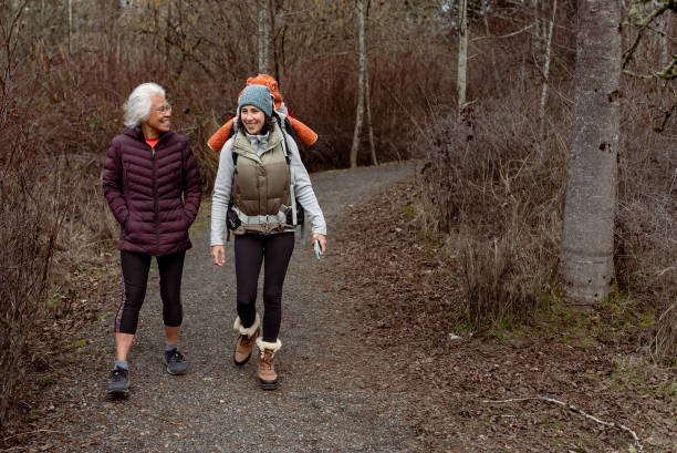 istock Active multi-generation family on a winter hike 1502982817