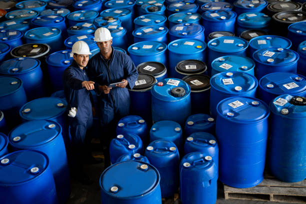 istock Foreman talking to a worker at a chemical plant 1502990321