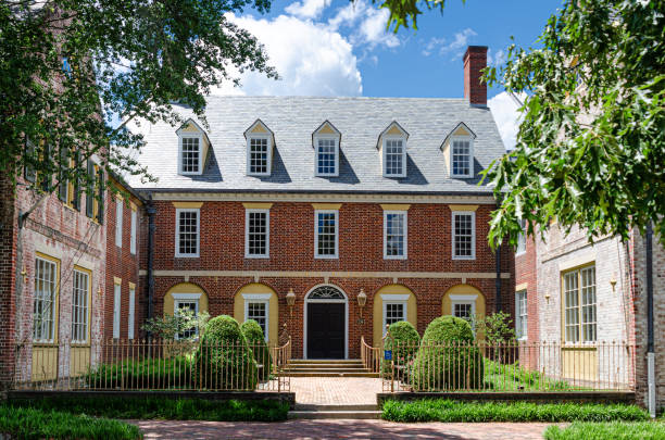 istock Goodwin Building in Colonial Williamburg USA 1503025664