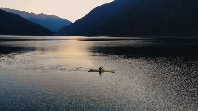 Kayaker On Kachess Lake Washington. Sunrise