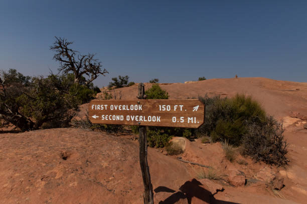 istock Overlook sign at Canyonlands National Park 1503129768
