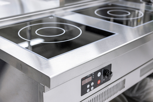 Commercial cooking equipment for restaurants