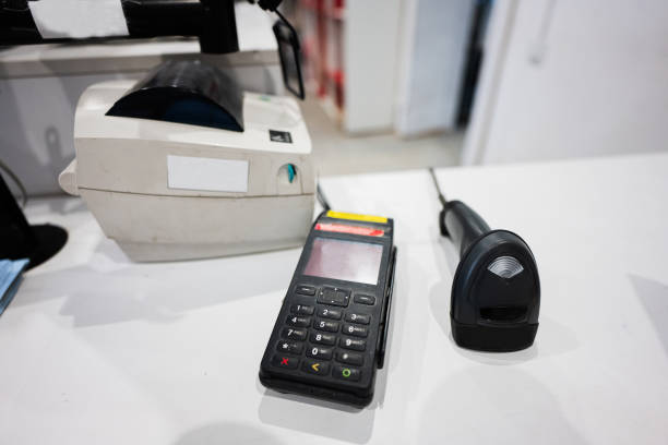 istock Payment pos terminal on a store counter. 1503262284