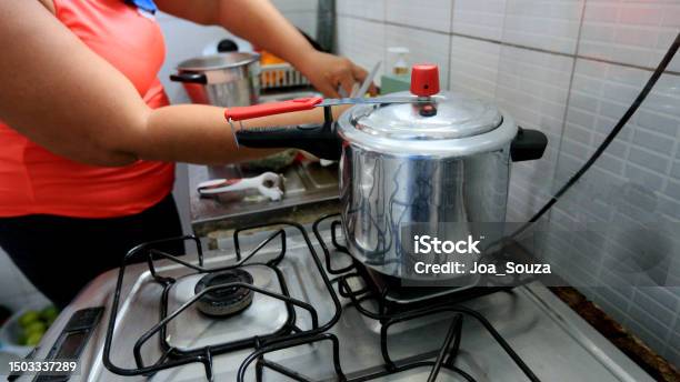 Pan On Kitchen Stove Stock Photo - Download Image Now - Pressure Cooker, Aluminum, Cooking Pan