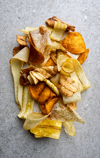 Mixed healthy vegetable chips