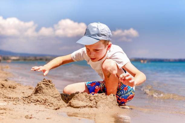istock Happy day at the beach 1503372372
