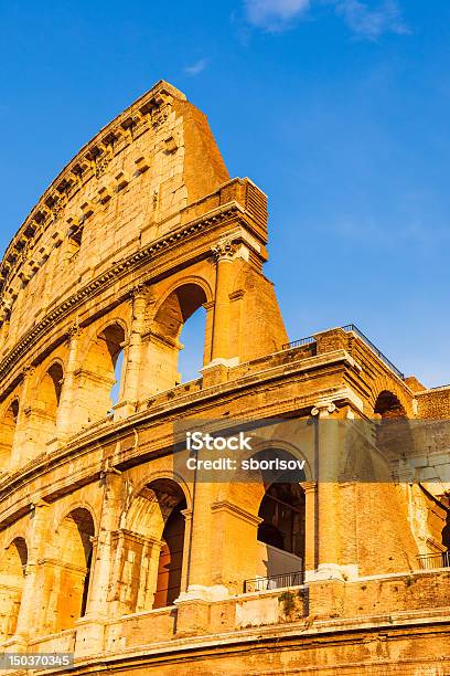 Colosseum At 해질녘까지 0명에 대한 스톡 사진 및 기타 이미지 - 0명, 건축, 건축물