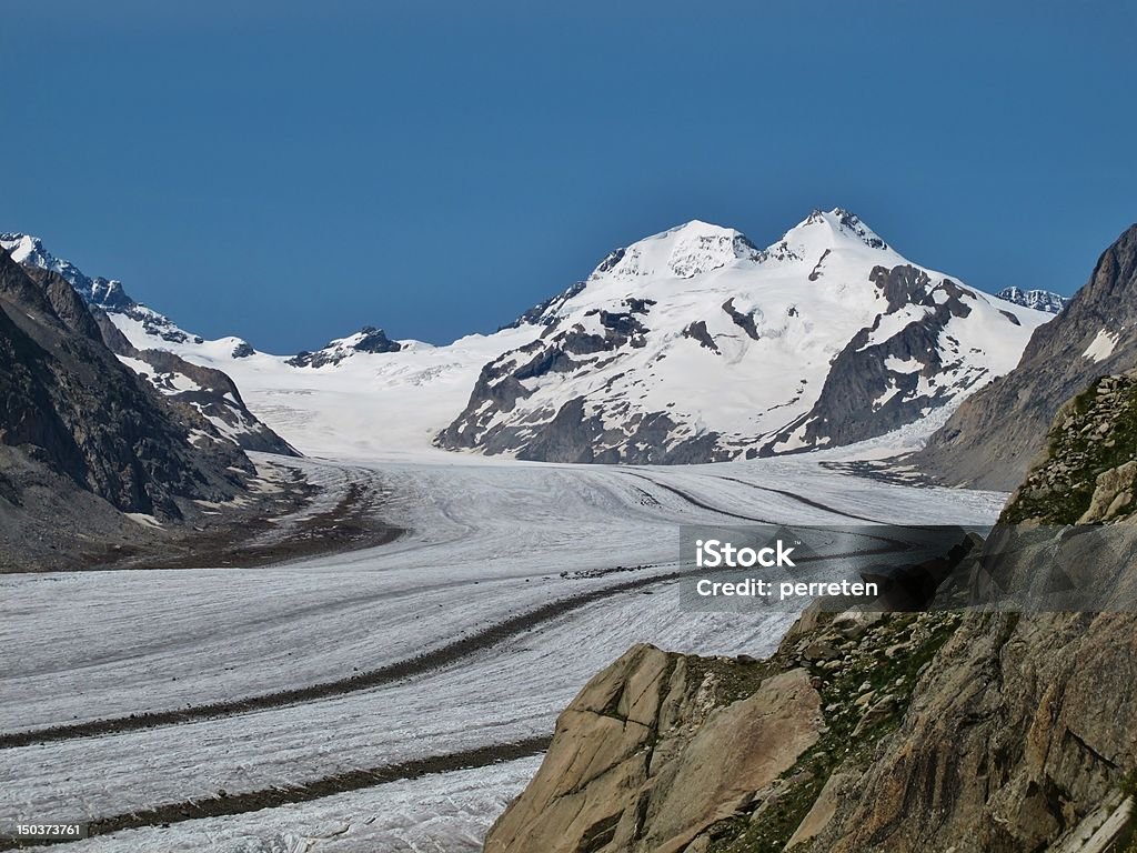 Eiger, Monch y glaciar Aletsch - Foto de stock de Agrietado libre de derechos