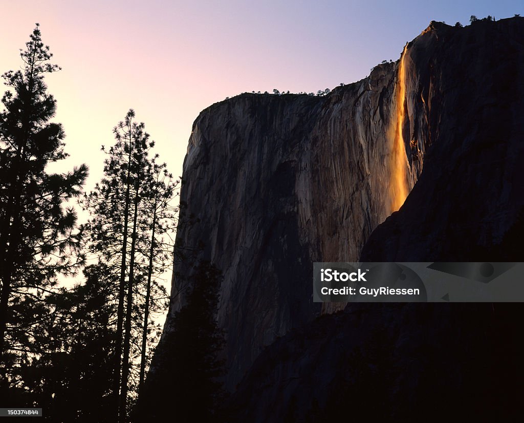 Pôr do sol nas Cataratas de Horsetail, Yosemite - Royalty-free Cataratas de Horsetail Foto de stock