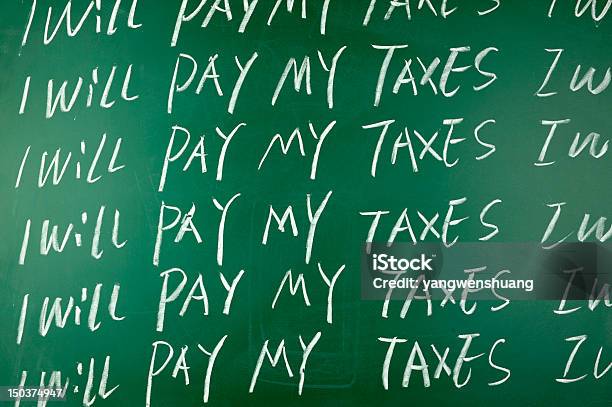 세금 회피를 세금에 대한 스톡 사진 및 기타 이미지 - 세금, 형벌, 복종