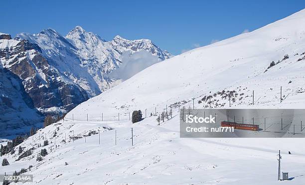 Pociąg Do Jungfraujoch Szwajcaria - zdjęcia stockowe i więcej obrazów Pociąg - Pociąg, Szwajcaria, Zima