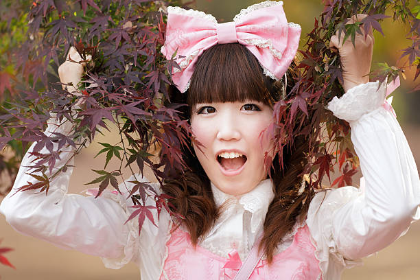 lolita japonés de moda - maquillaje para cosplay de anime fotografías e imágenes de stock
