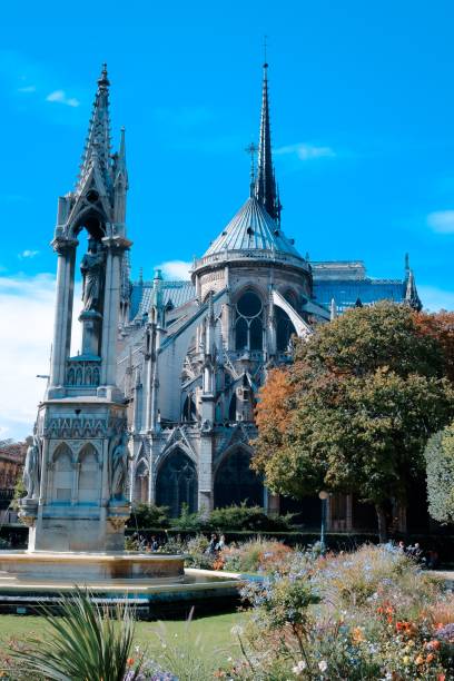istock Iconic Notre Dame de Paris, France 1503965513
