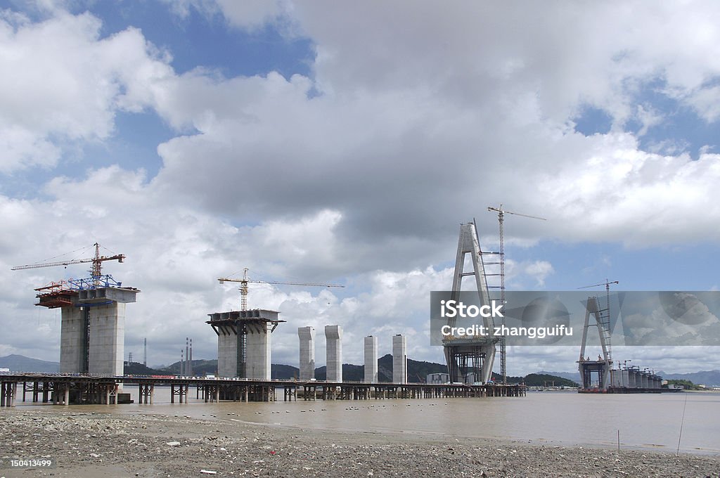 Les travaux de construction de ponts marine - Photo de Chine libre de droits