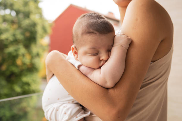 istock Mother and baby at home 1504150831