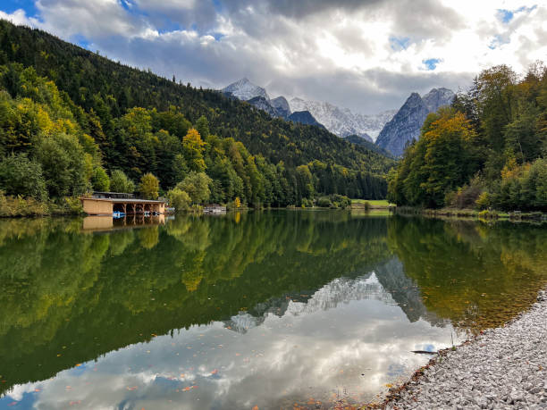 istock Beautiful Lake in Bavaria 1504218153