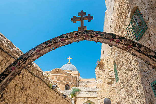 istock Holy Sepulchre in Jerusalem 150429102