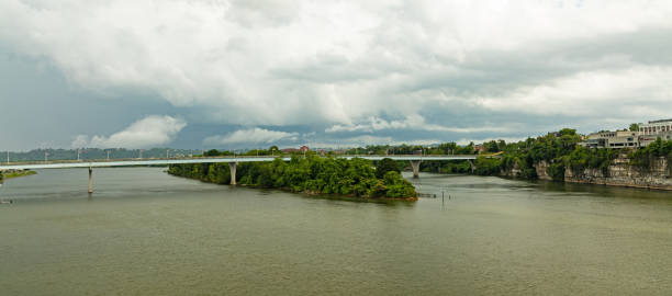 istock veterans memorial bridge and Maclellan Island in Chattanooga 1504506778