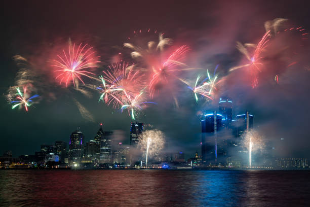 istock Detroit Michigan Ford Fireworks 1504987599