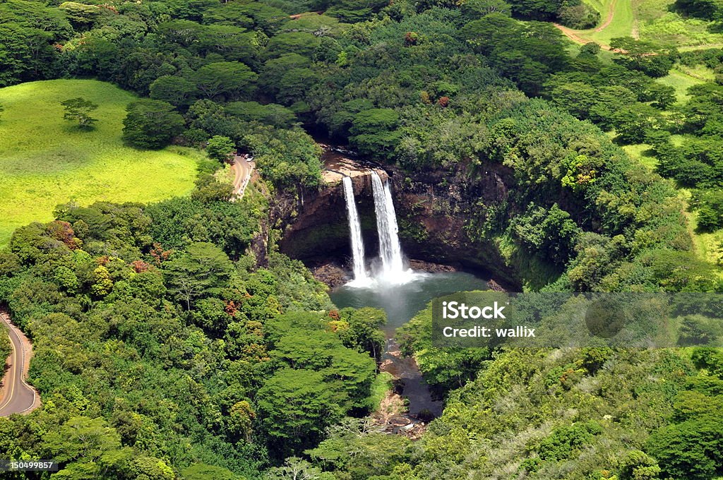 Wailua Falls-Kauai, Havaí - Foto de stock de Cascata royalty-free