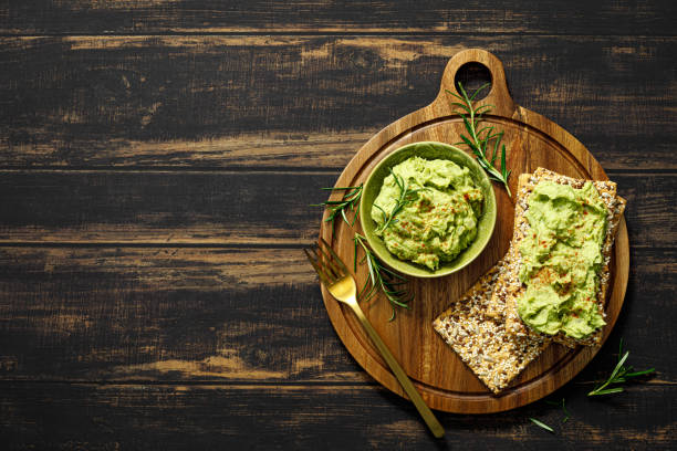 istock Avocado guacamole in a bowl 1505171291