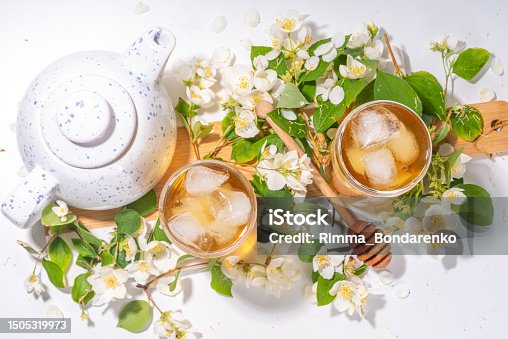 istock Jasmine green plant flower iced tea 1505319973