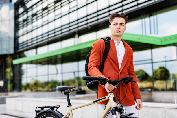 istock Young businessman goes to work 1505384498