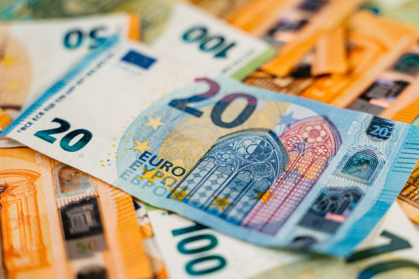 istock Twenty EURO Banknote On a Pile 1505411216