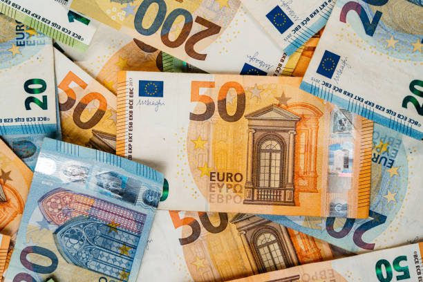 istock Fifty EURO Banknote On a Pile 1505420655