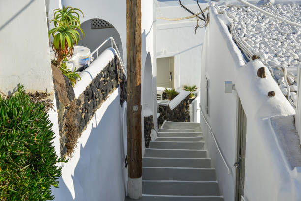 istock Typical house on Santorini Island 1505423801
