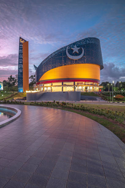 istock The Tanwirun Tanjak Mosqoe at Batam island 1505592830