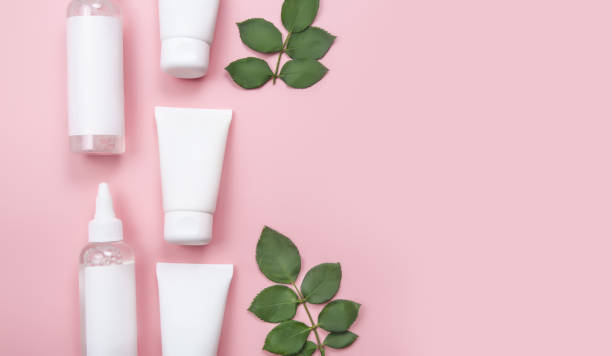 istock Top view blank white mock-up of cosmetics spa cream bottles 1505621608