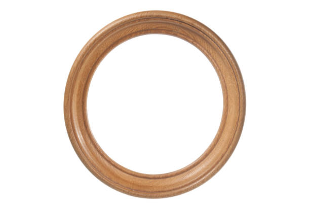 istock Round wooden picture frame 1505649959