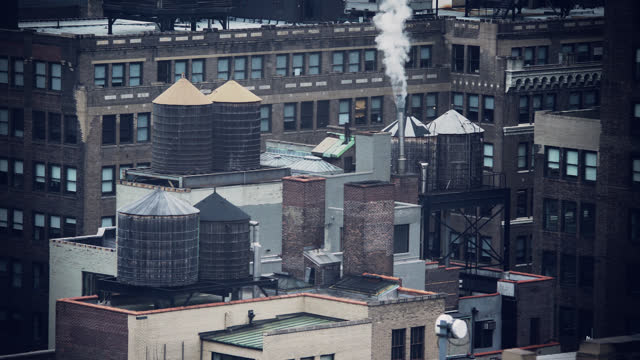 NYC Manhattan roof wooden water tanks industrial 70s look