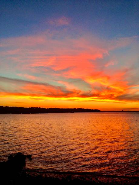 istock Fire in the Sky in Oyster Bay 1505993550