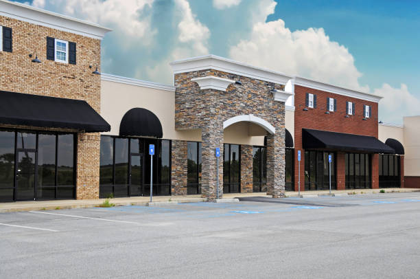 New Commercial Building New Commercial, Retail and Office Space available for sale or lease lease agreement stock pictures, royalty-free photos & images