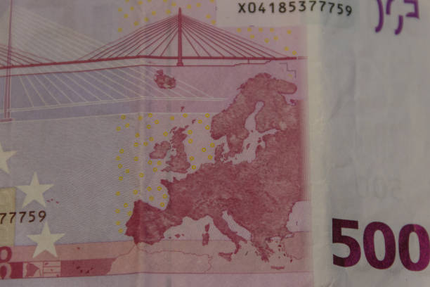 istock Macro shot of the five hundred euro banknote 1506335733