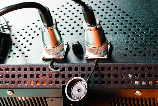 Audio cables in the pro Amplifier