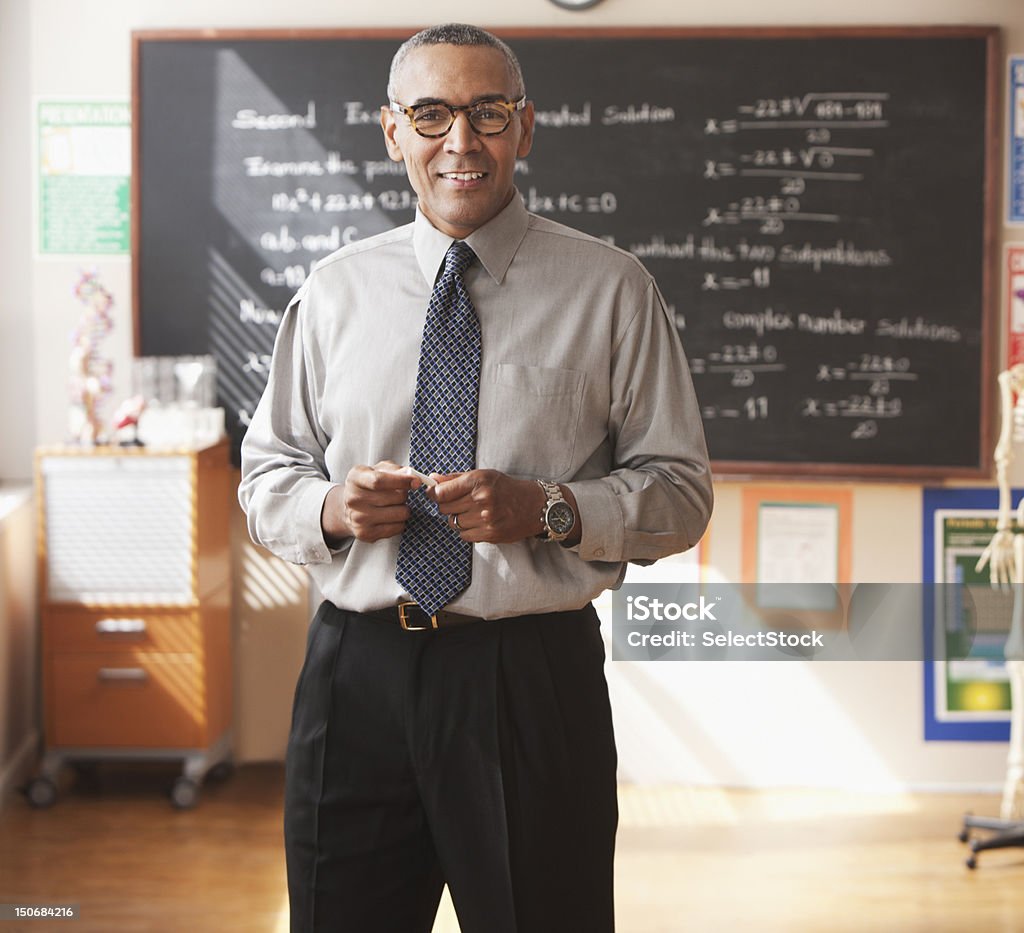 Aluno de Escola professor na frente do Quadro Negro - Royalty-free Professor Foto de stock