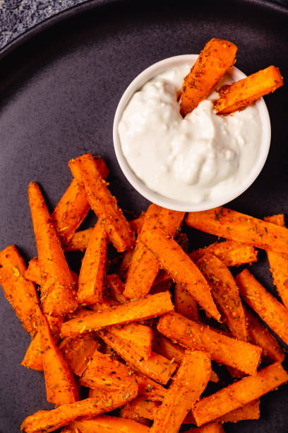 istock Sweet potato fries with blue cheese sauce. 1506873280