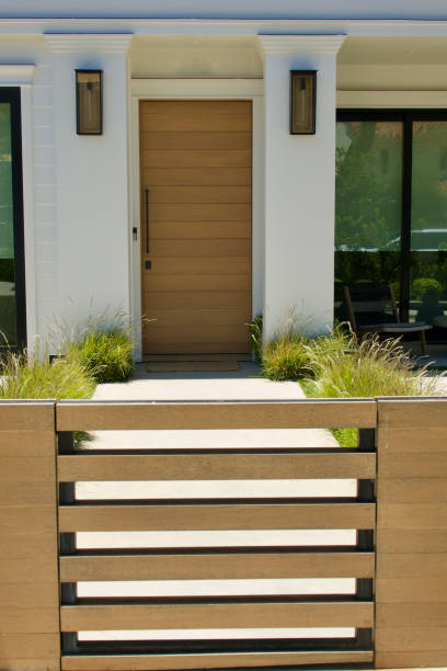 istock Modern design wood gate and matching front door 1506943951