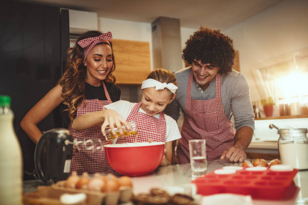 istock Cookies Mixed With Family Love 1507054851